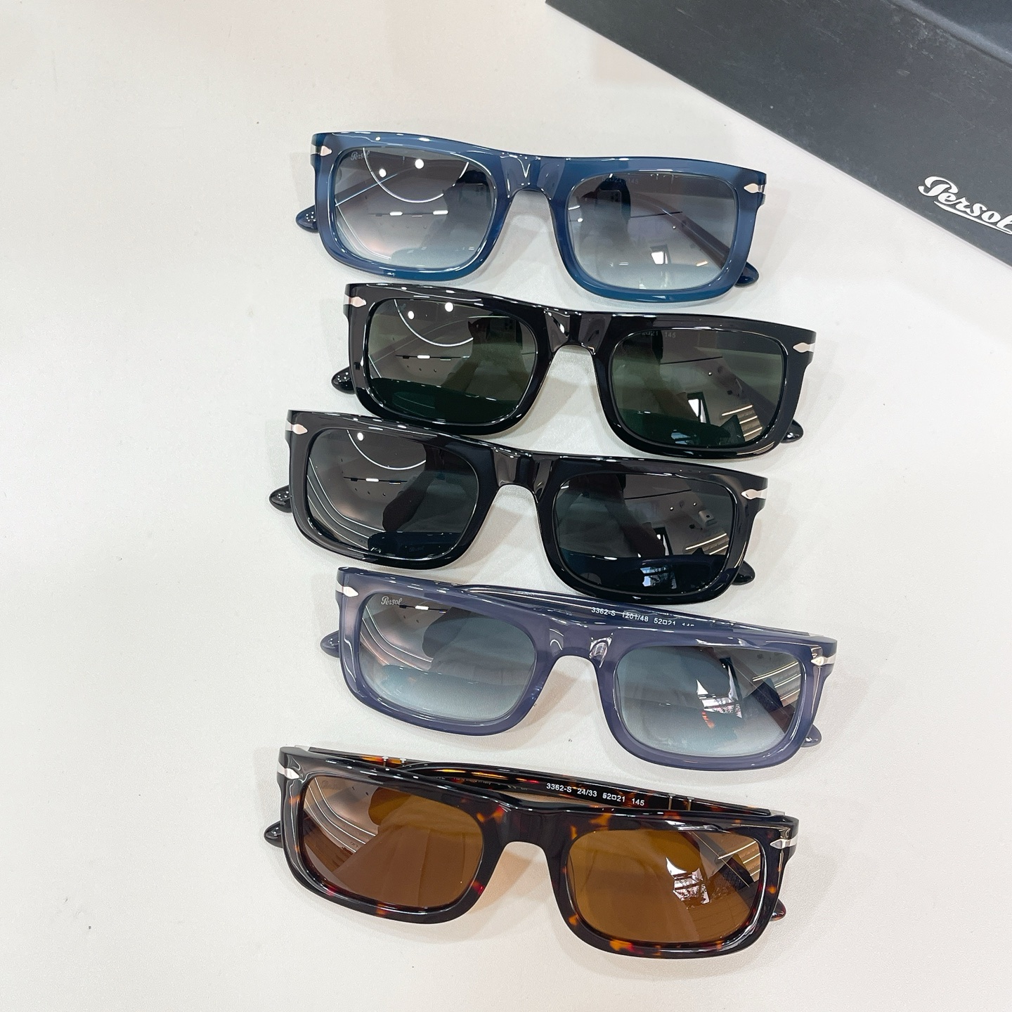 Persol🌟🌟🌟MODEL：3362-S🌟🌟🌟SIZE：52口21-145🌟🌟🌟
