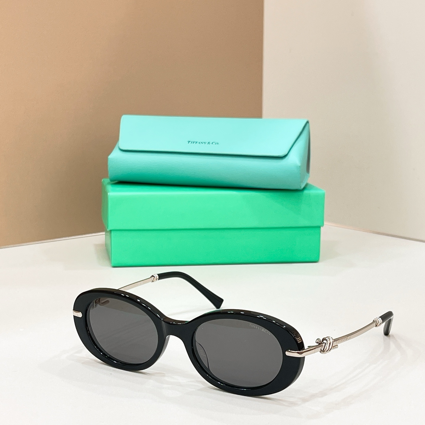 TIFFANY&Co.✨✨✨MODEL：TF 4254✨✨✨ SIZE：52口20-145✨✨✨