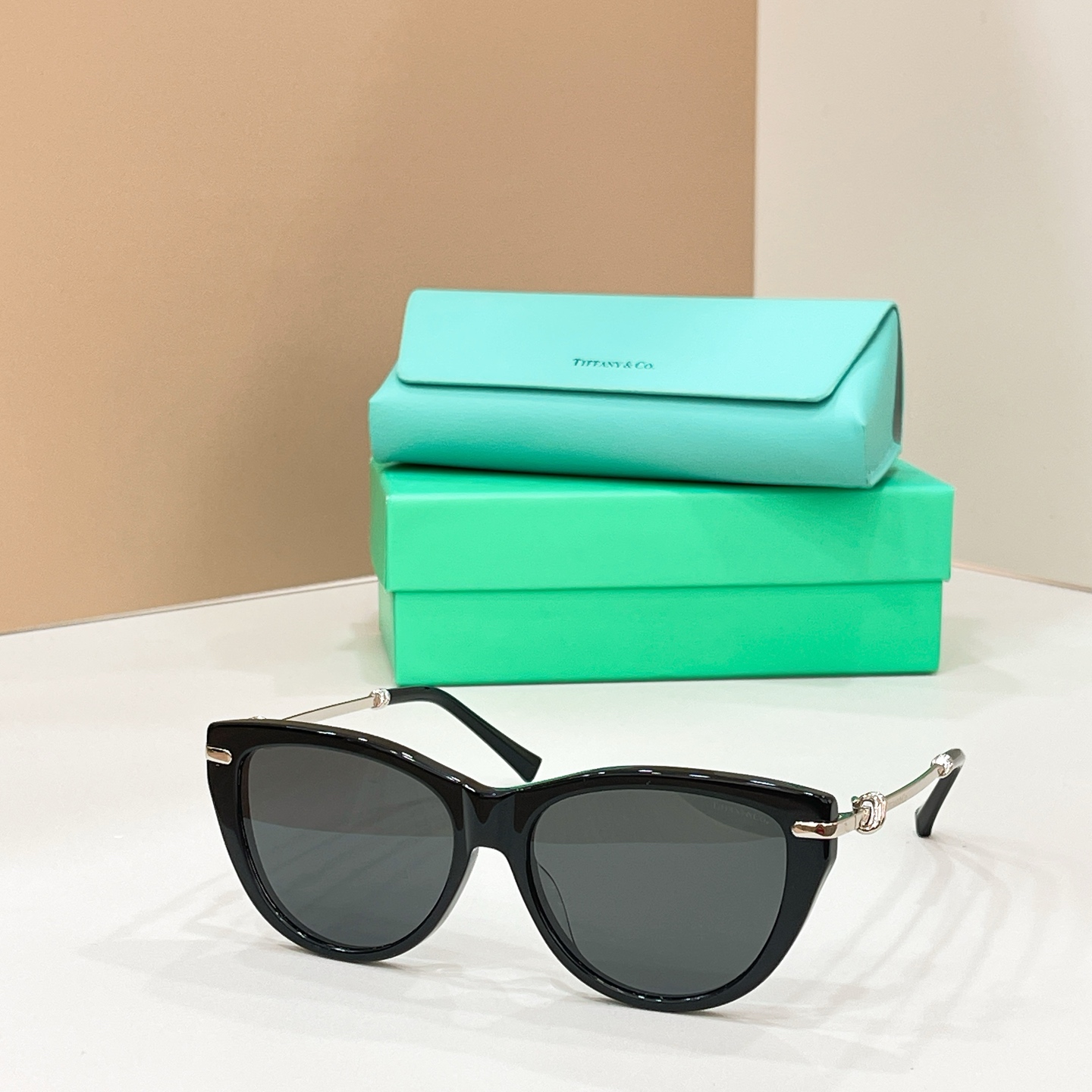 TIFFANY&Co.✨✨✨MODEL：TF 4253✨✨✨ SIZE：55口16-145✨✨✨
