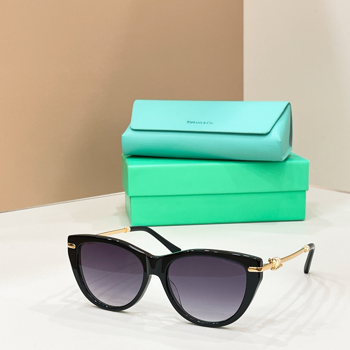 TIFFANY&Co.✨✨✨MODEL：TF 4253✨✨✨ SIZE：55口16-145✨✨✨
