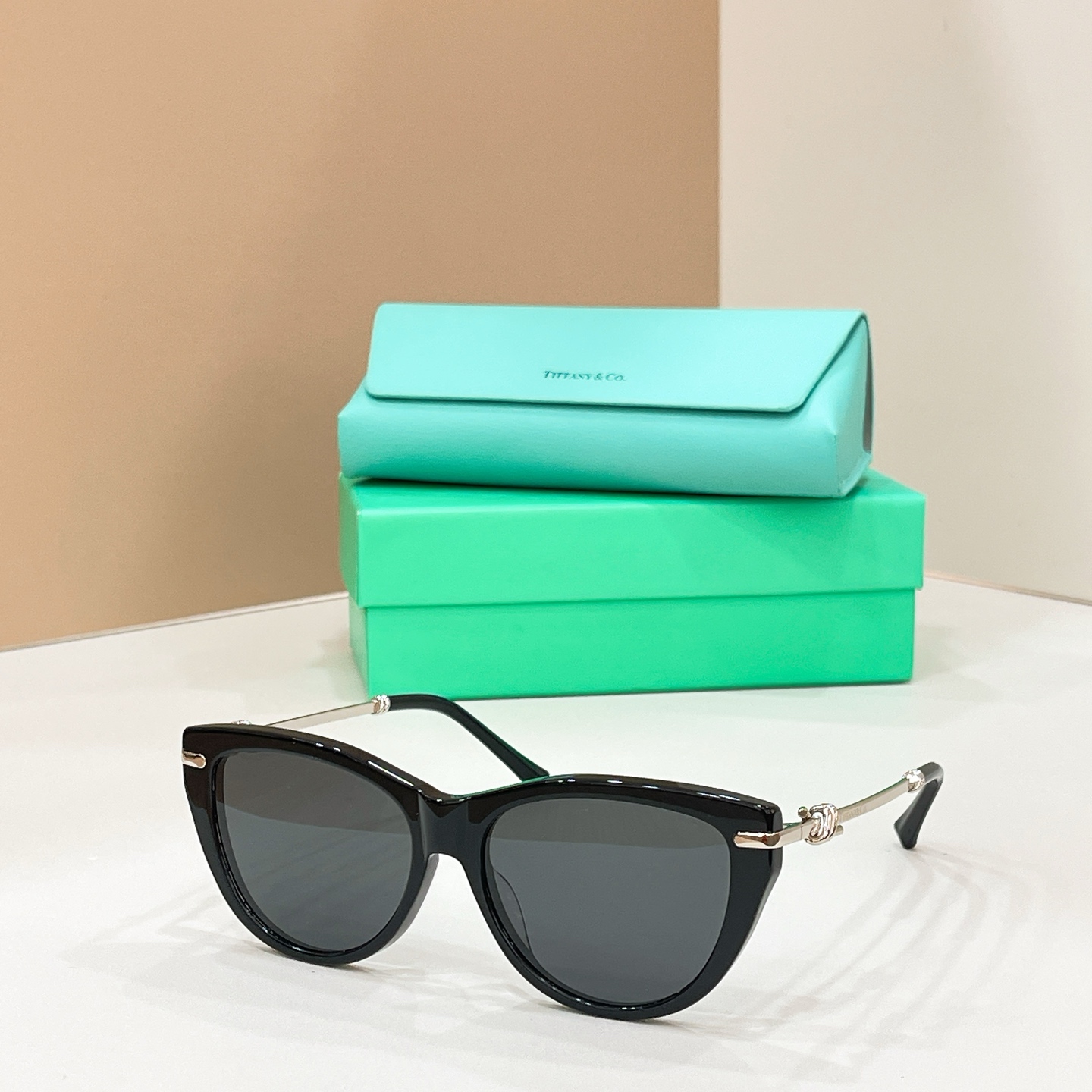 TIFFANY&Co.✨✨✨MODEL：TF 4253✨✨✨ SIZE：55口16-145✨✨✨