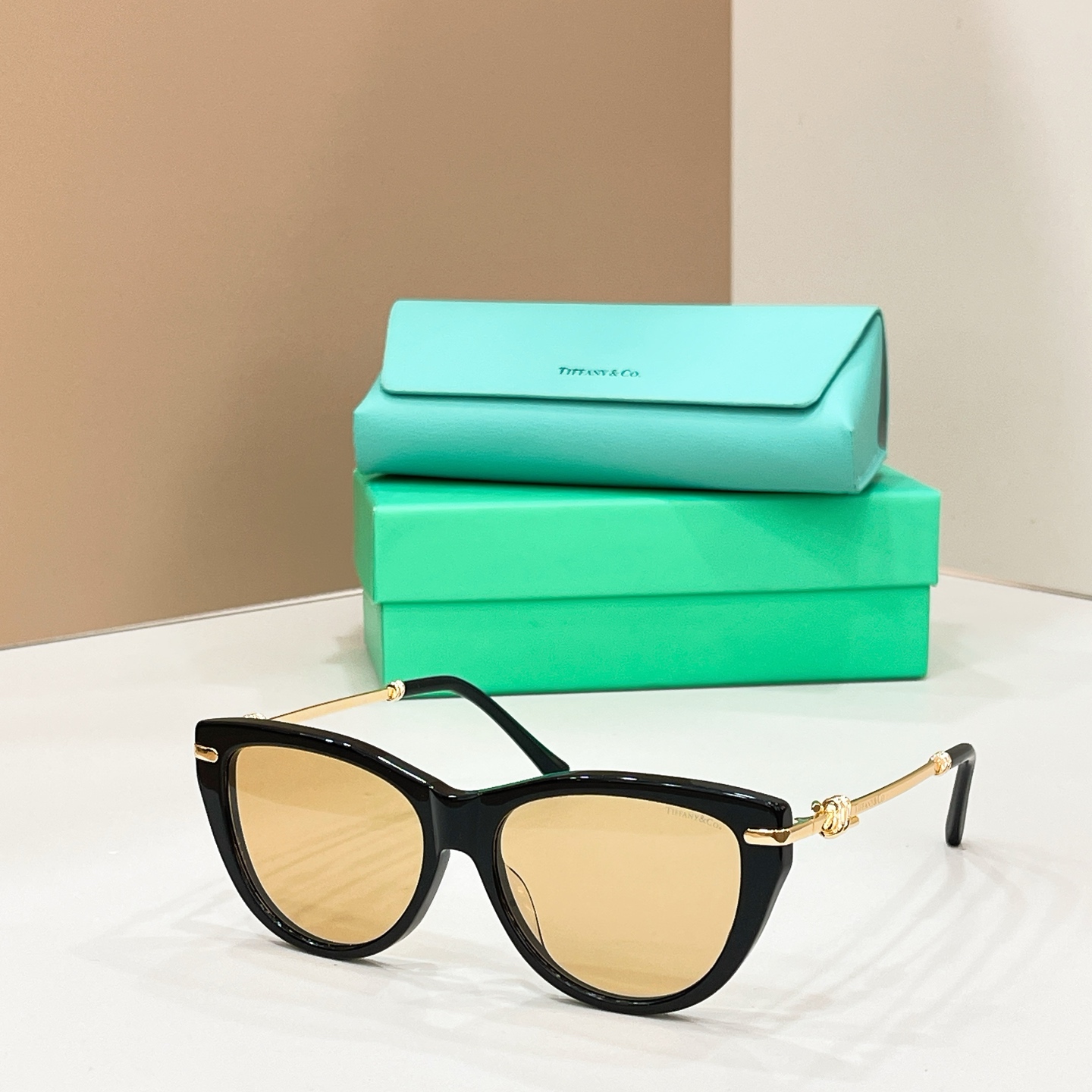 TIFFANY&Co.✨✨✨MODEL：TF 4253✨✨✨ SIZE：55口16-145✨✨✨