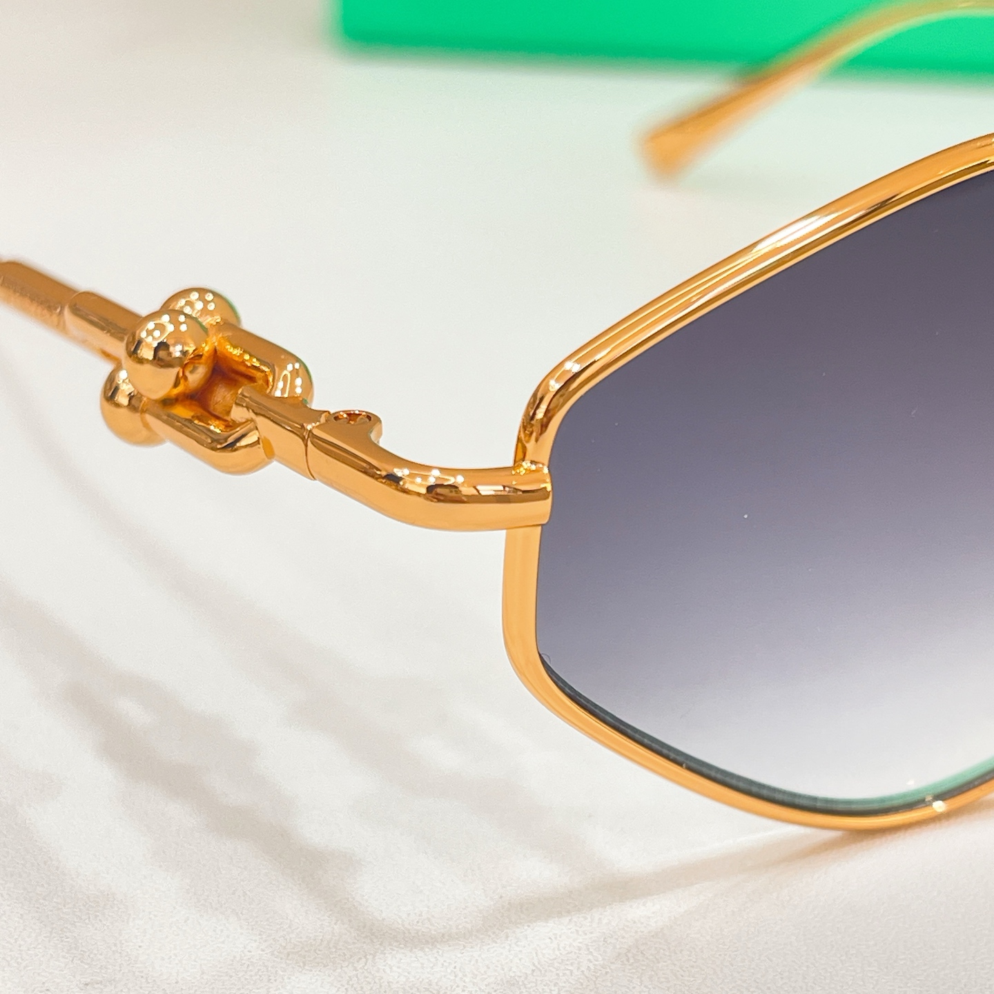 TIFFANY&Co.✨✨✨MODEL：TF2044L✨✨✨ SIZE：57口19-145✨✨✨