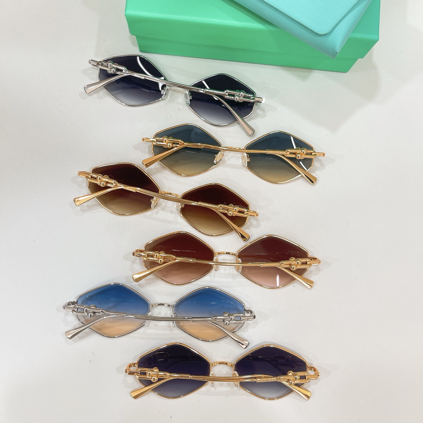 TIFFANY&Co.✨✨✨MODEL：TF2044L✨✨✨ SIZE：57口19-145✨✨✨