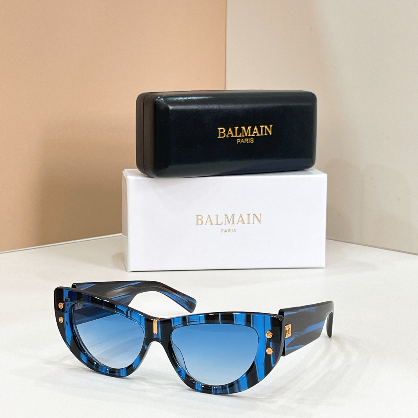 BALMAIN 巴尔曼🍁🍁🍁MODEL：B-MUSE--55//BLK- GLD🍁🍁🍁SIZE：55口1