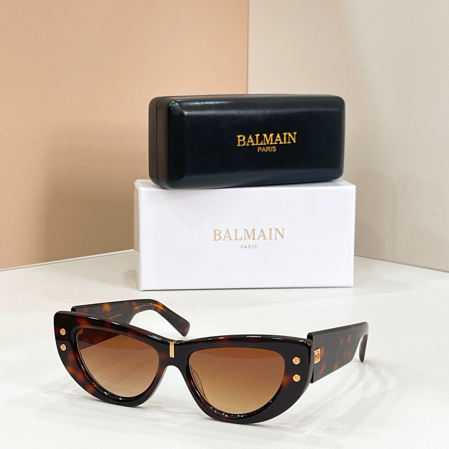 BALMAIN 巴尔曼🍁🍁🍁MODEL：B-MUSE--55//BLK- GLD🍁🍁🍁SIZE：55口1