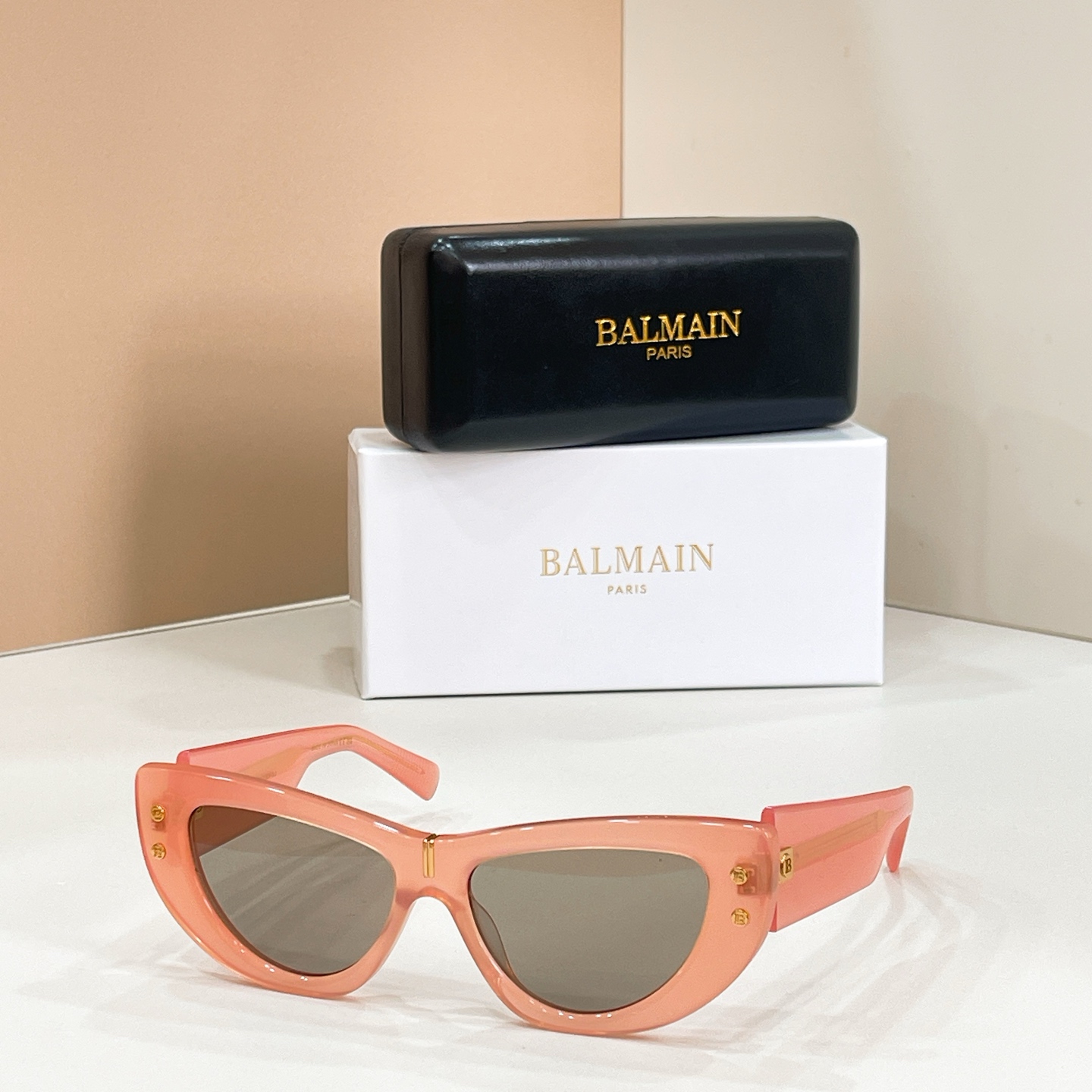 BALMAIN 巴尔曼🍁🍁🍁MODEL：B-MUSE--55//BLK- GLD🍁🍁🍁SIZE：55口1