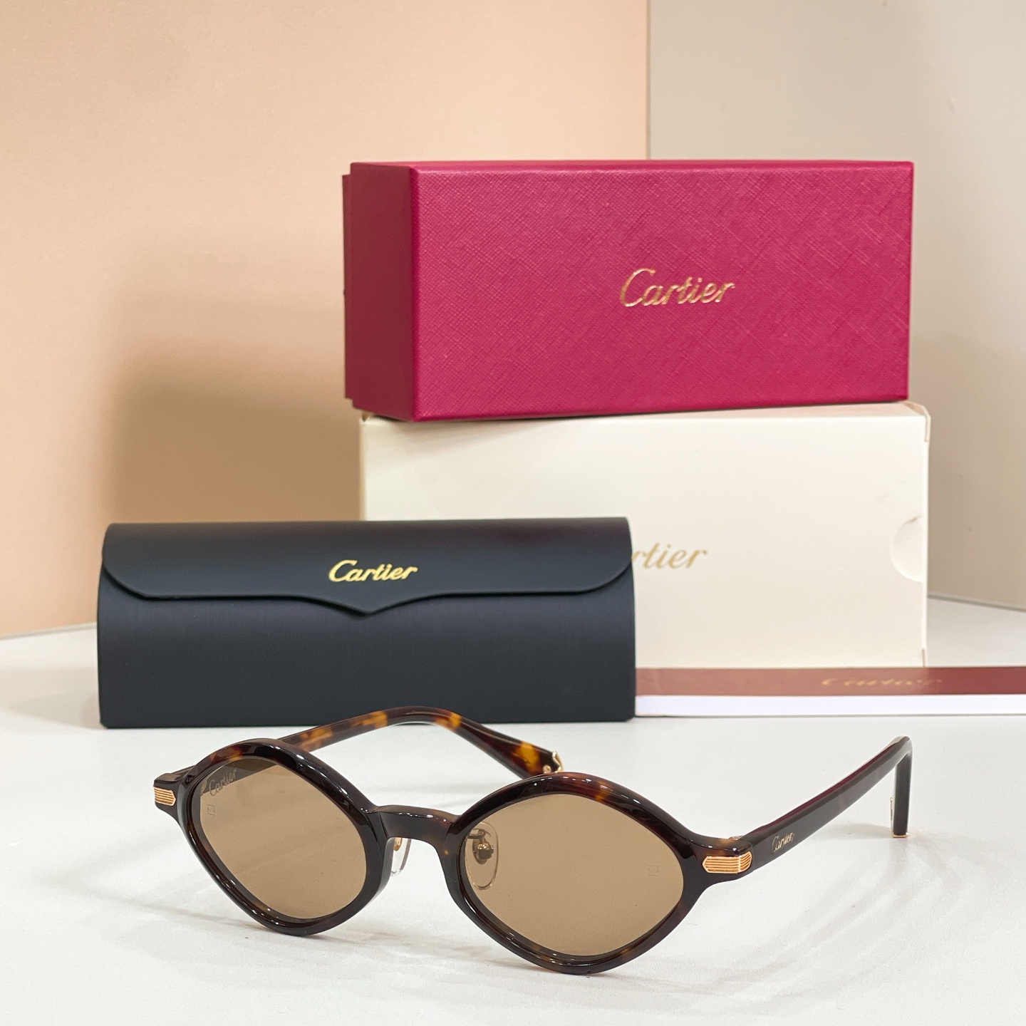 Cartie*✨✨✨MODEL：CT0540S ✨✨✨SIZE: 145✨✨✨