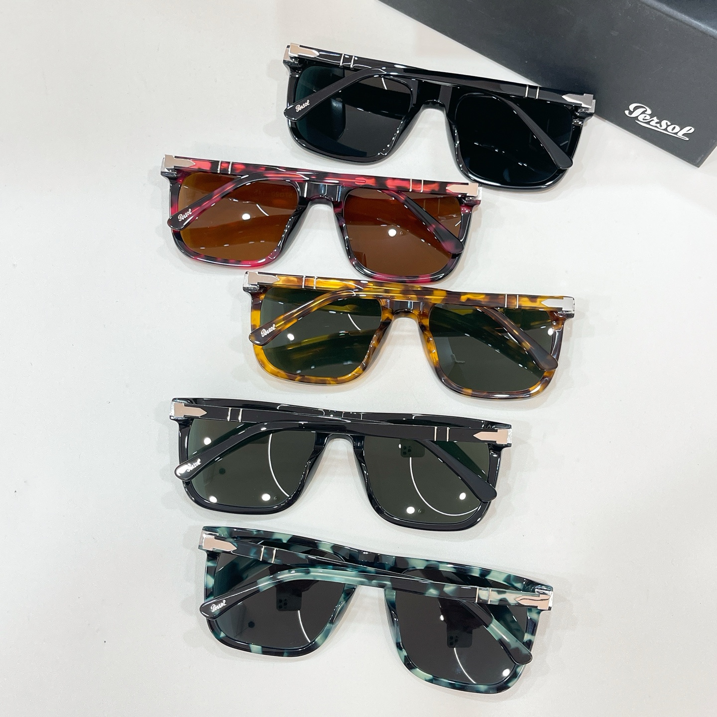 Persol🌟🌟🌟MODEL：3348-S🌟🌟🌟SIZE：57口20-145🌟🌟🌟