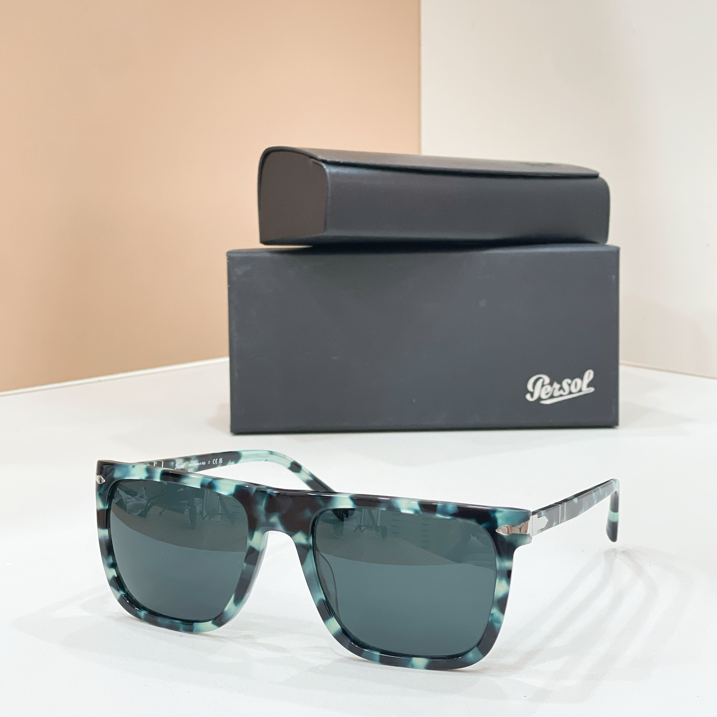 Persol🌟🌟🌟MODEL：3348-S🌟🌟🌟SIZE：57口20-145🌟🌟🌟