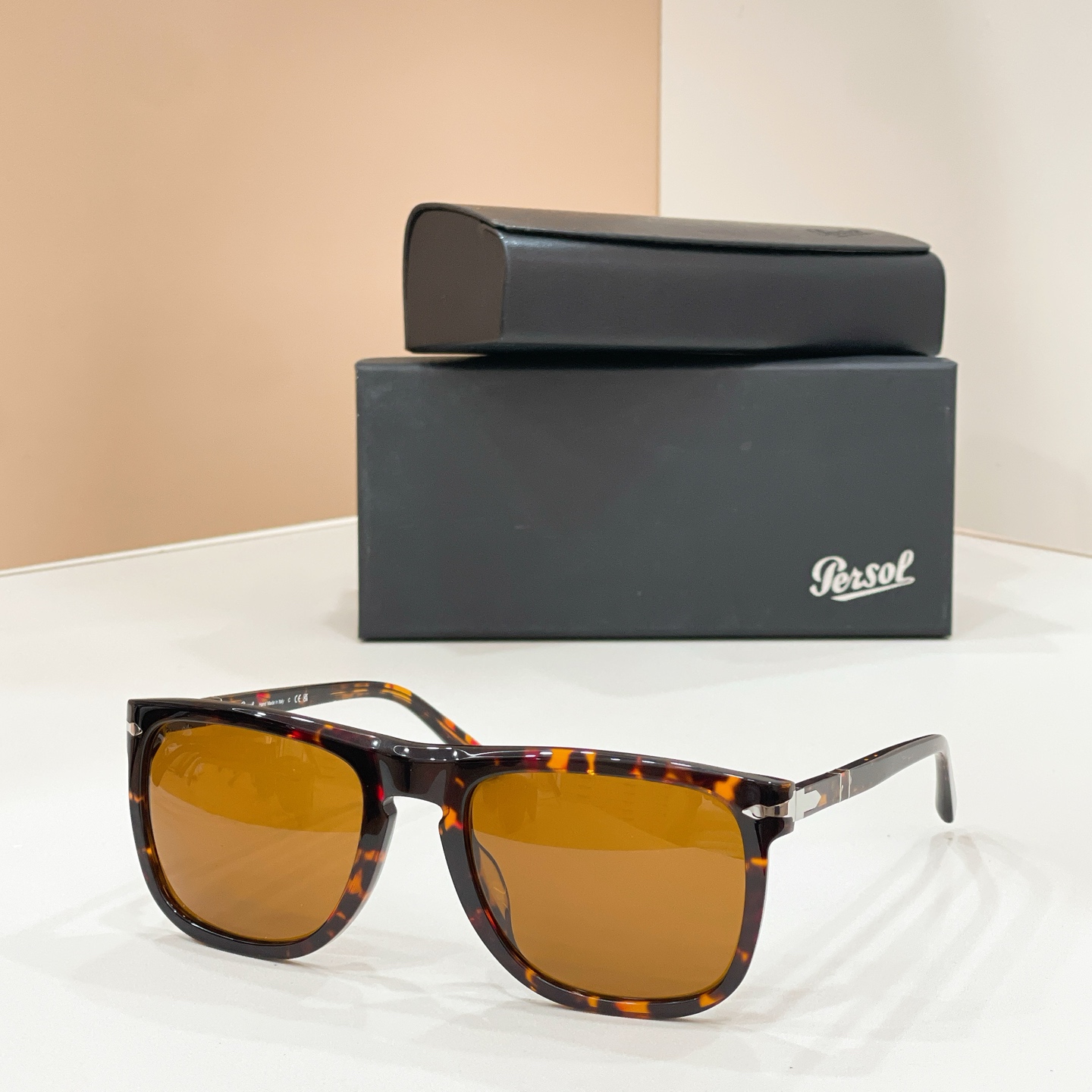 Persol🌟🌟🌟MODEL：3336-S🌟🌟🌟SIZE：57口21-145🌟🌟🌟