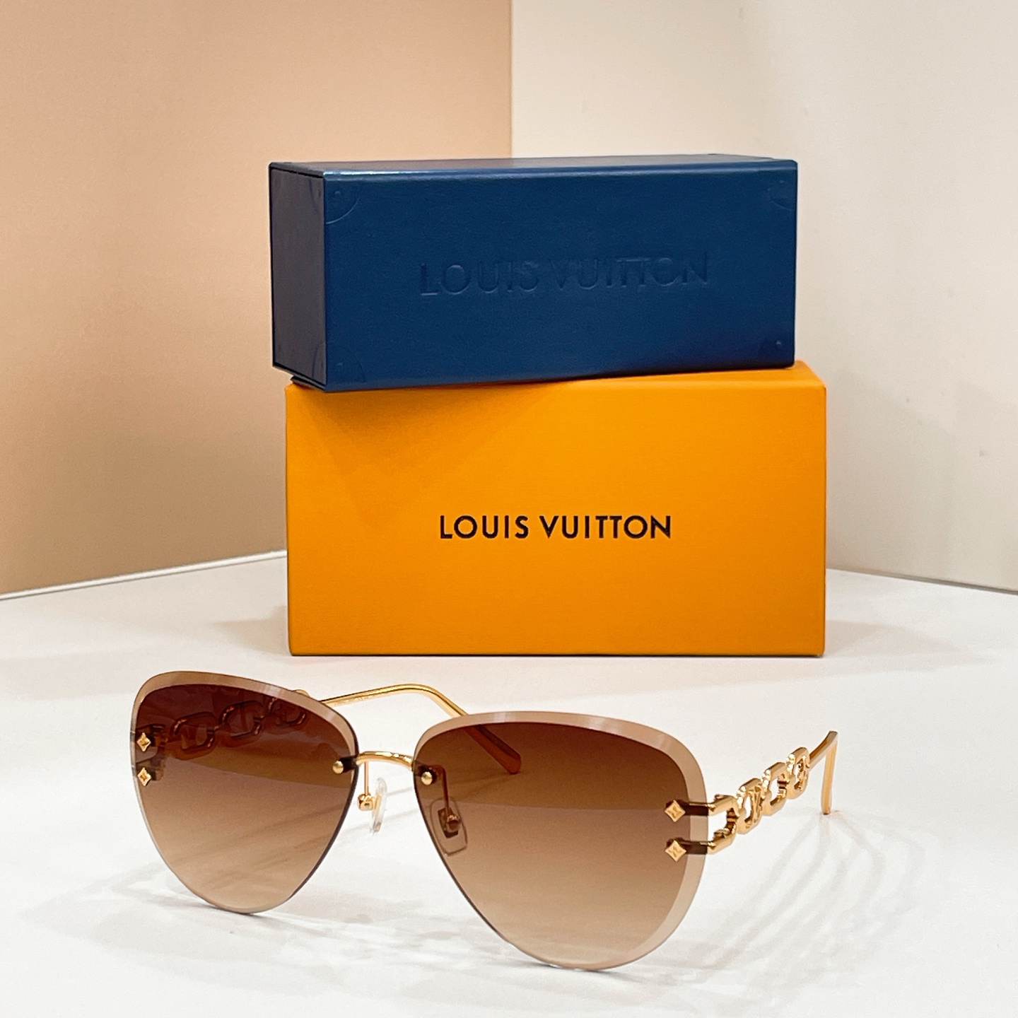 LOUIS VUITTO*✨✨✨MODEL：Z1854U✨✨✨ SIZE：64口11-140✨✨✨