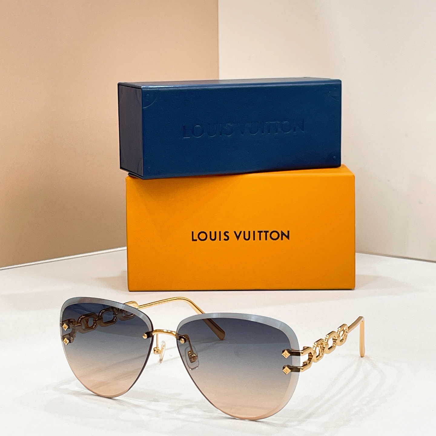 LOUIS VUITTO*✨✨✨MODEL：Z1854U✨✨✨ SIZE：64口11-140✨✨✨