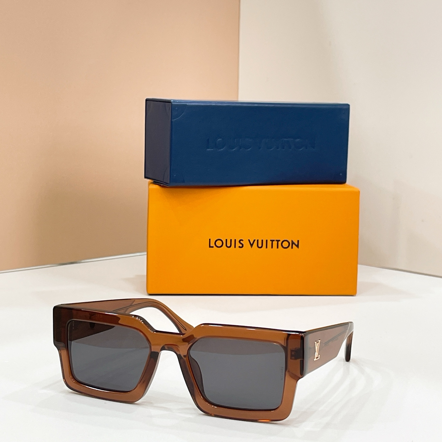 LOUIS VUITTO*✨✨✨MODEL：Z3154W✨✨✨ SIZE：54口21-145✨✨✨