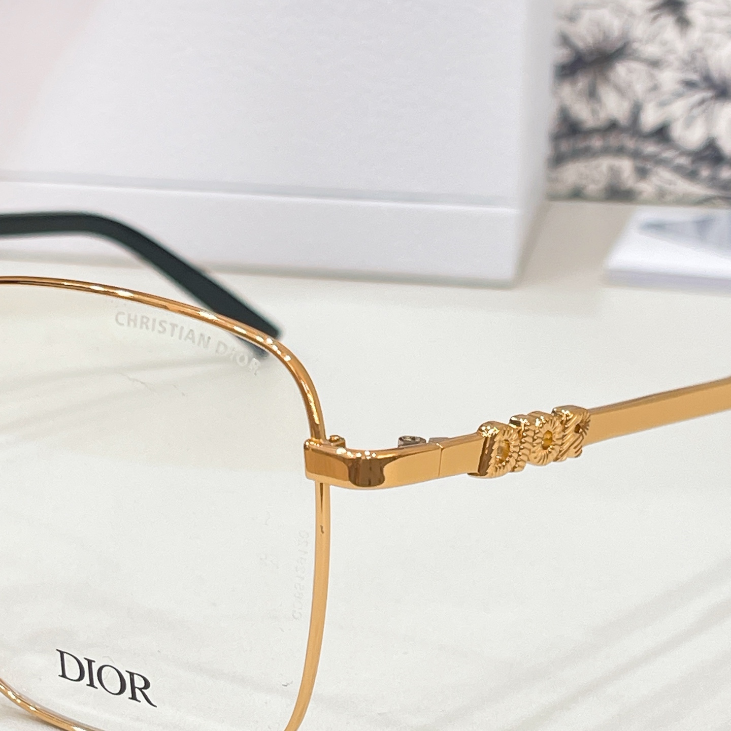 DIO*🌟🌟🌟MODEL：DiorObliPue D2U🌟🌟🌟SIZE：59口17-145🌟🌟