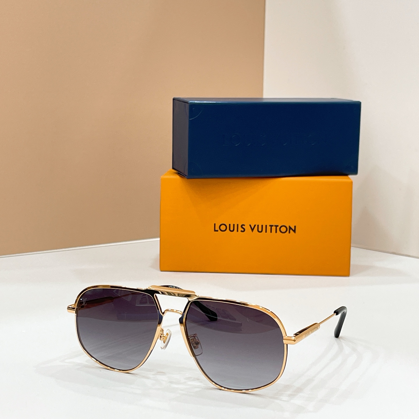 LOUIS VUITTO*✨✨✨MODEL：Z40191W✨✨✨ SIZE：58口17-145✨✨✨