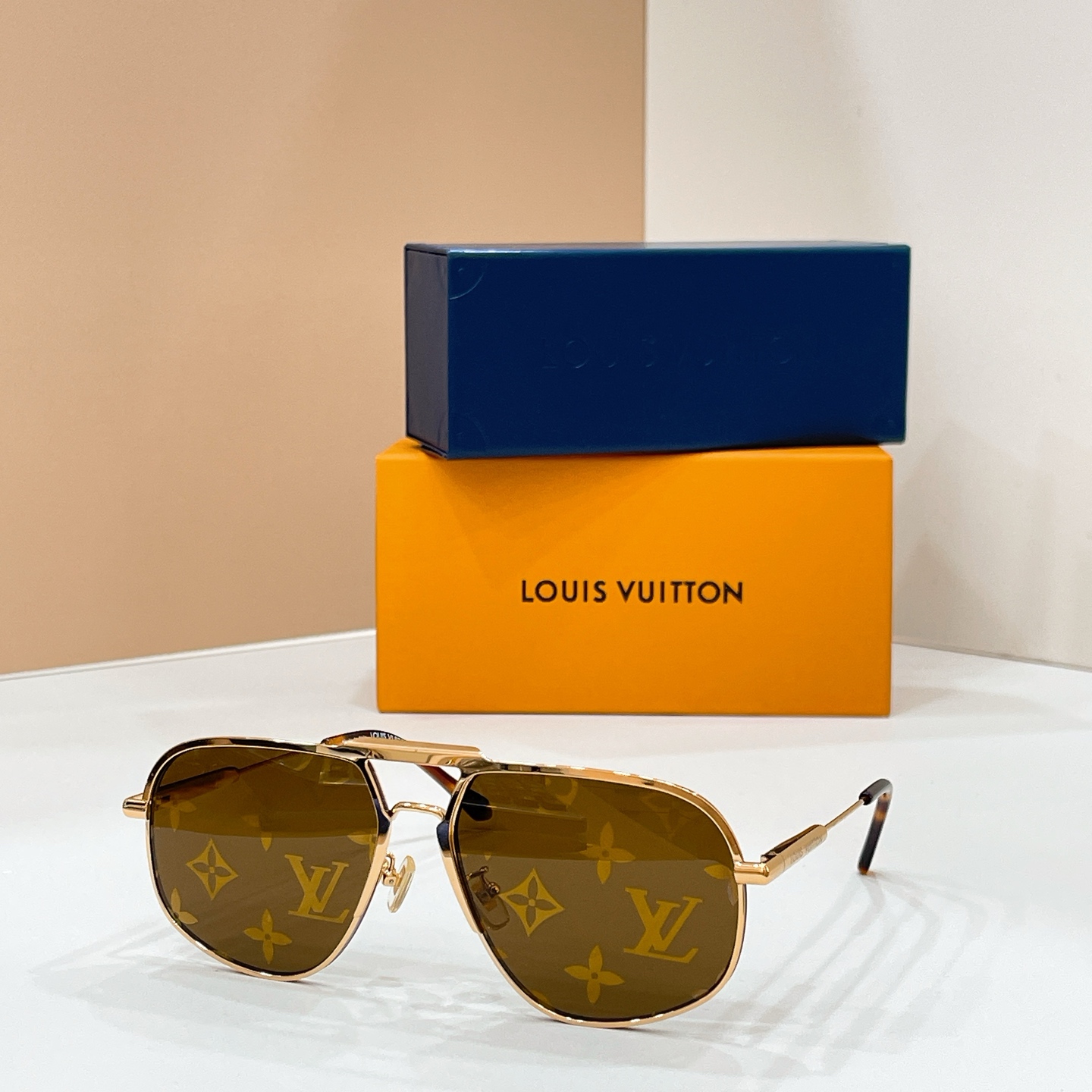LOUIS VUITTO*✨✨✨MODEL：Z40191W✨✨✨ SIZE：58口17-145✨✨✨