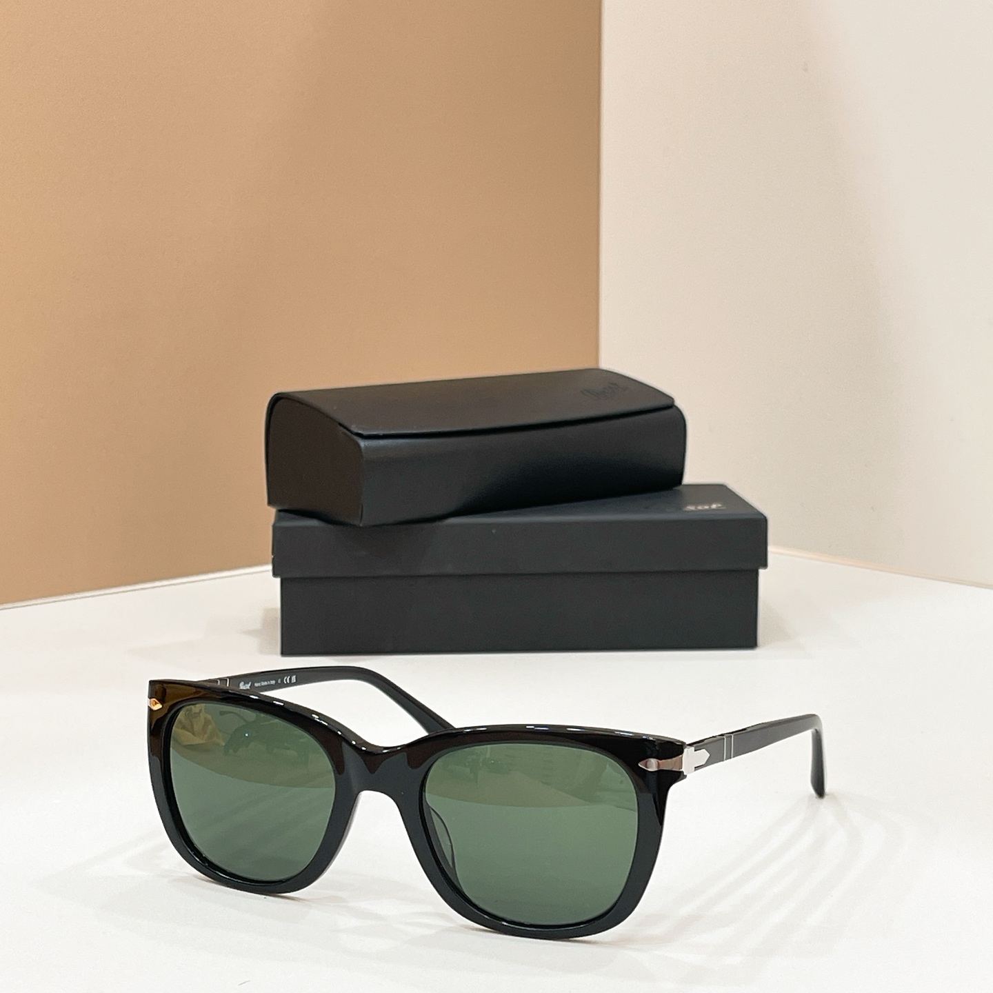 Persol🌟🌟🌟MODEL：3372-S🌟🌟🌟SIZE：53口21-145🌟🌟🌟