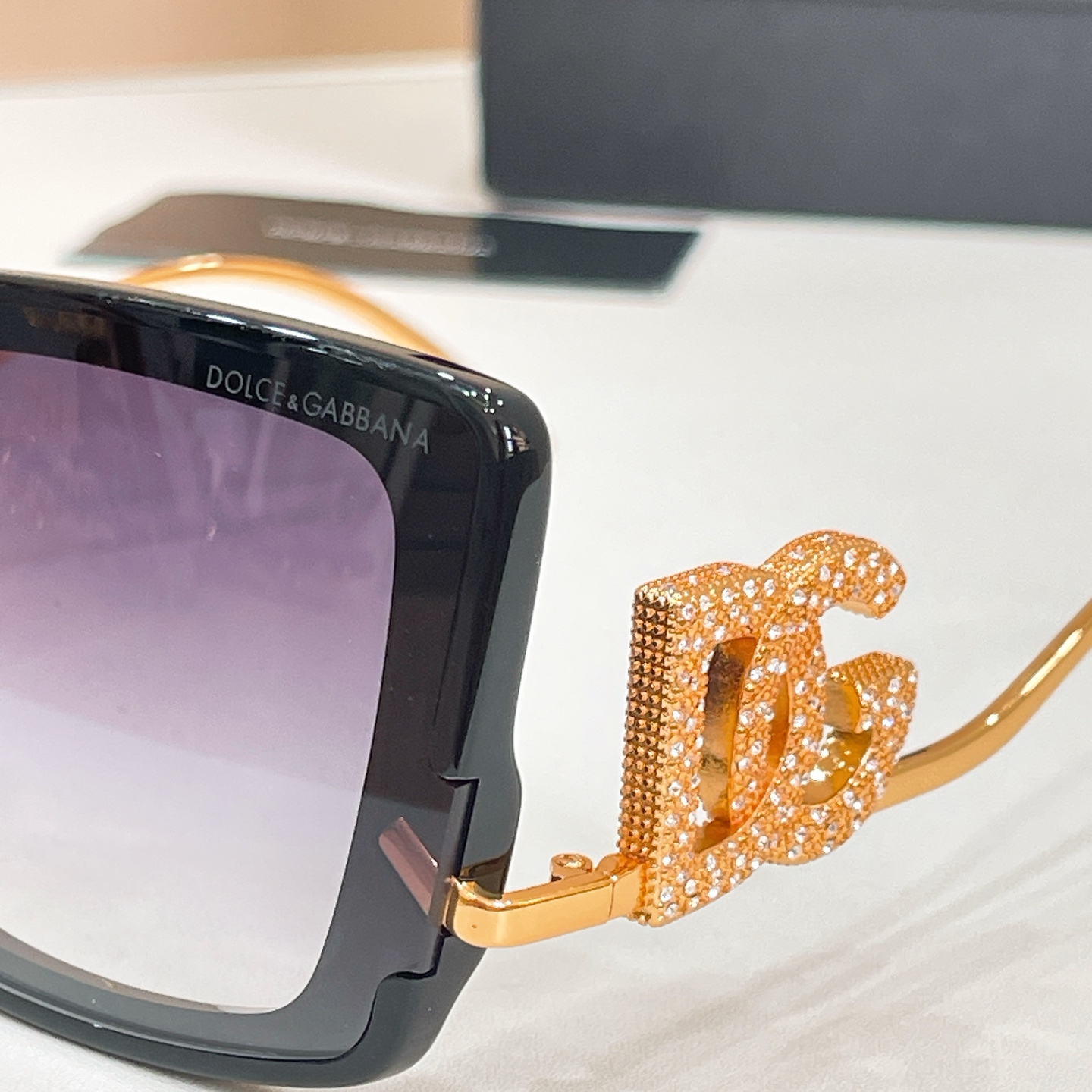 DOLCE & GABBAN*🌟🌟🌟MODEL：DG7080🌟🌟🌟SIZE：63口13-140🌟🌟🌟