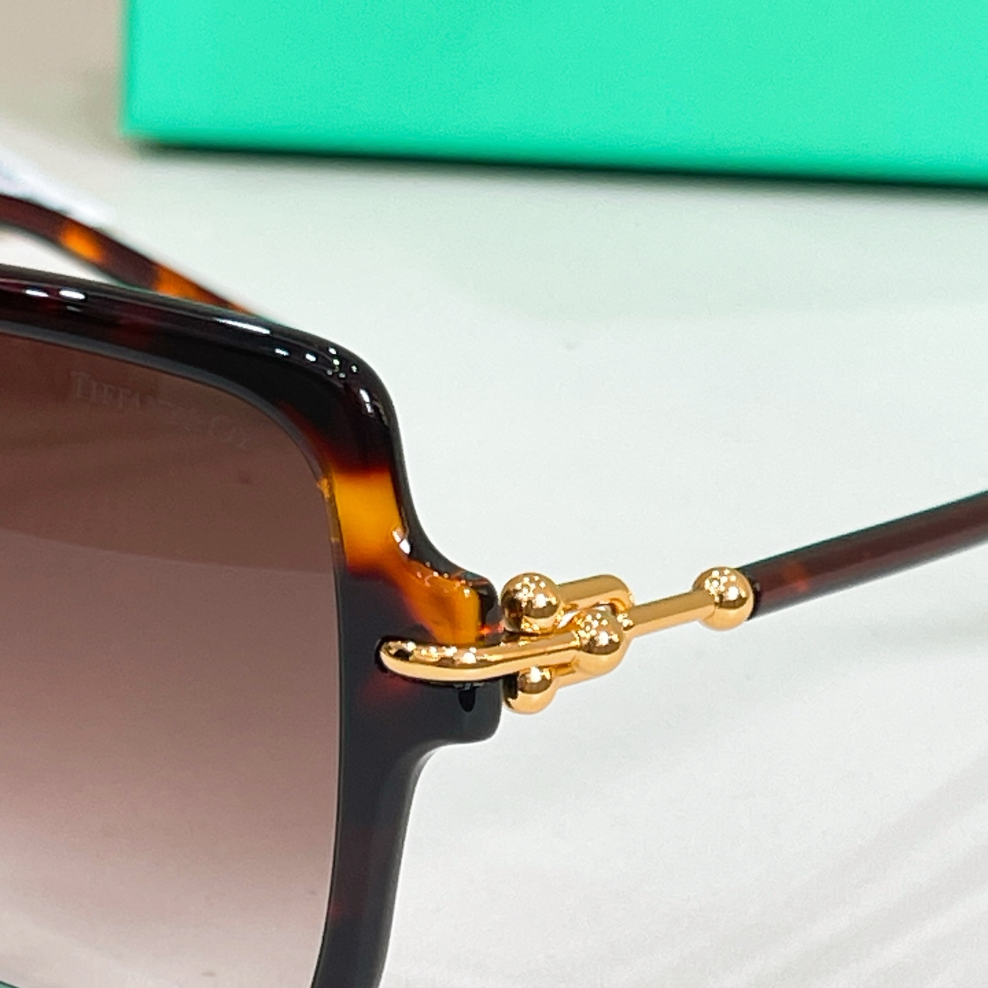 TIFFANY&Co.✨✨✨MODEL：TF4260U✨✨✨ SIZE：57口16-140✨✨✨