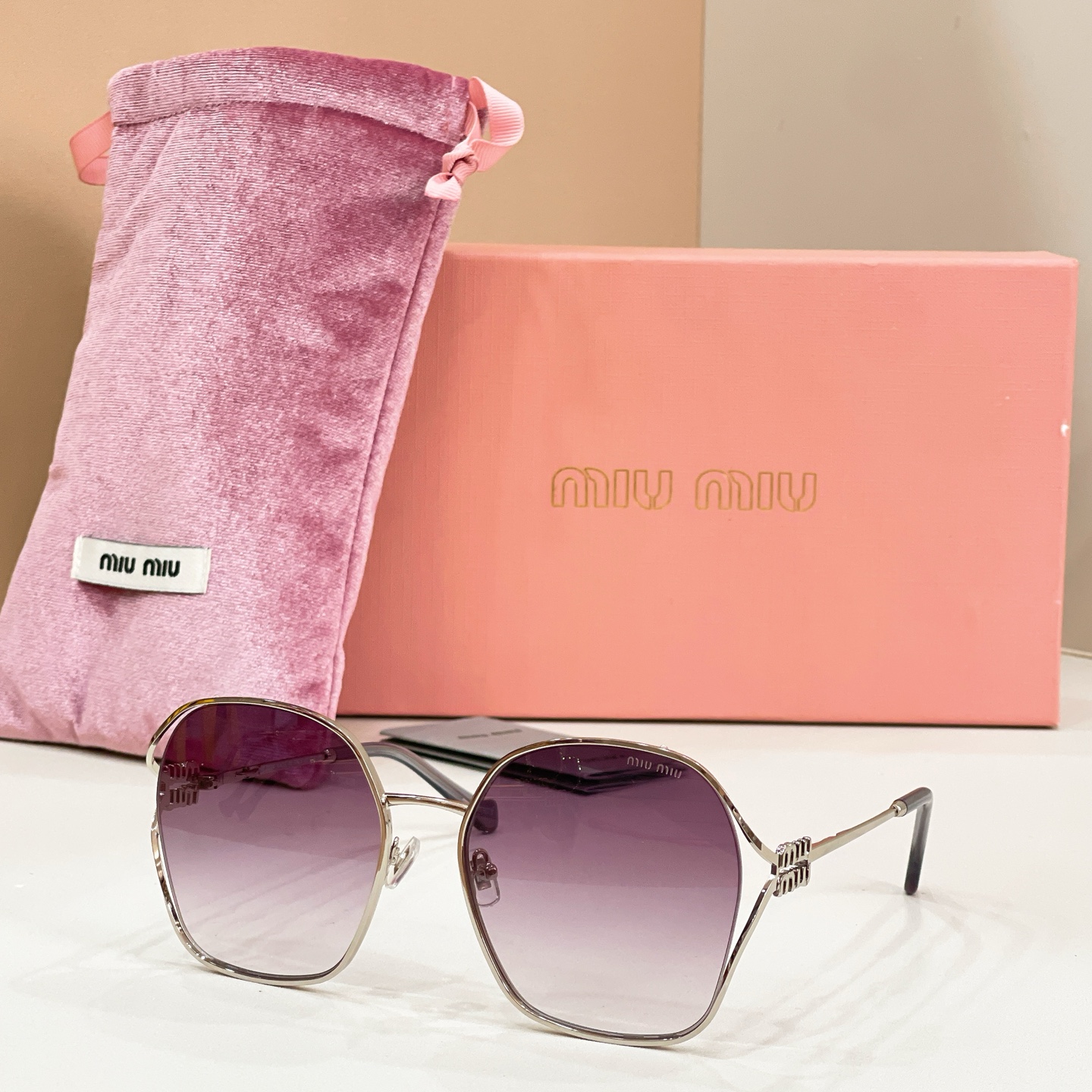 MIU M*🎀🎀🎀MODEL:VMU 52WS🎀🎀🎀SIZE：60口19-140🎀🎀🎀