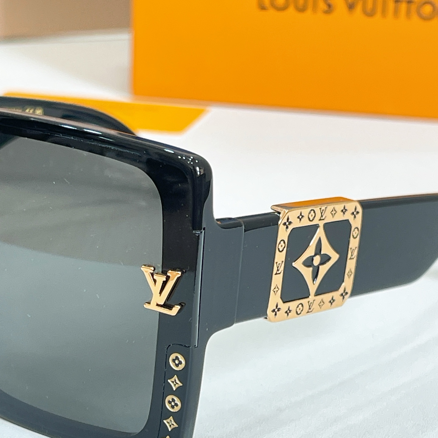 LOUIS VUITTO*✨✨✨MODEL：Z7021E✨✨✨ SIZE：67口14-142✨✨✨