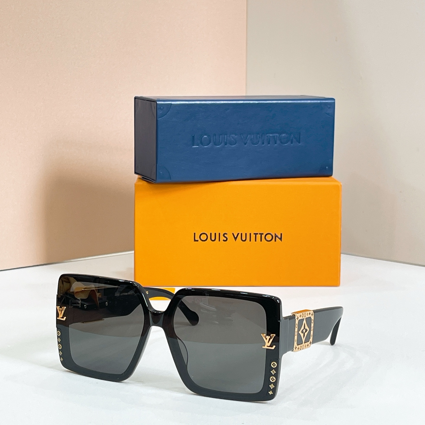 LOUIS VUITTO*✨✨✨MODEL：Z7021E✨✨✨ SIZE：67口14-142✨✨✨