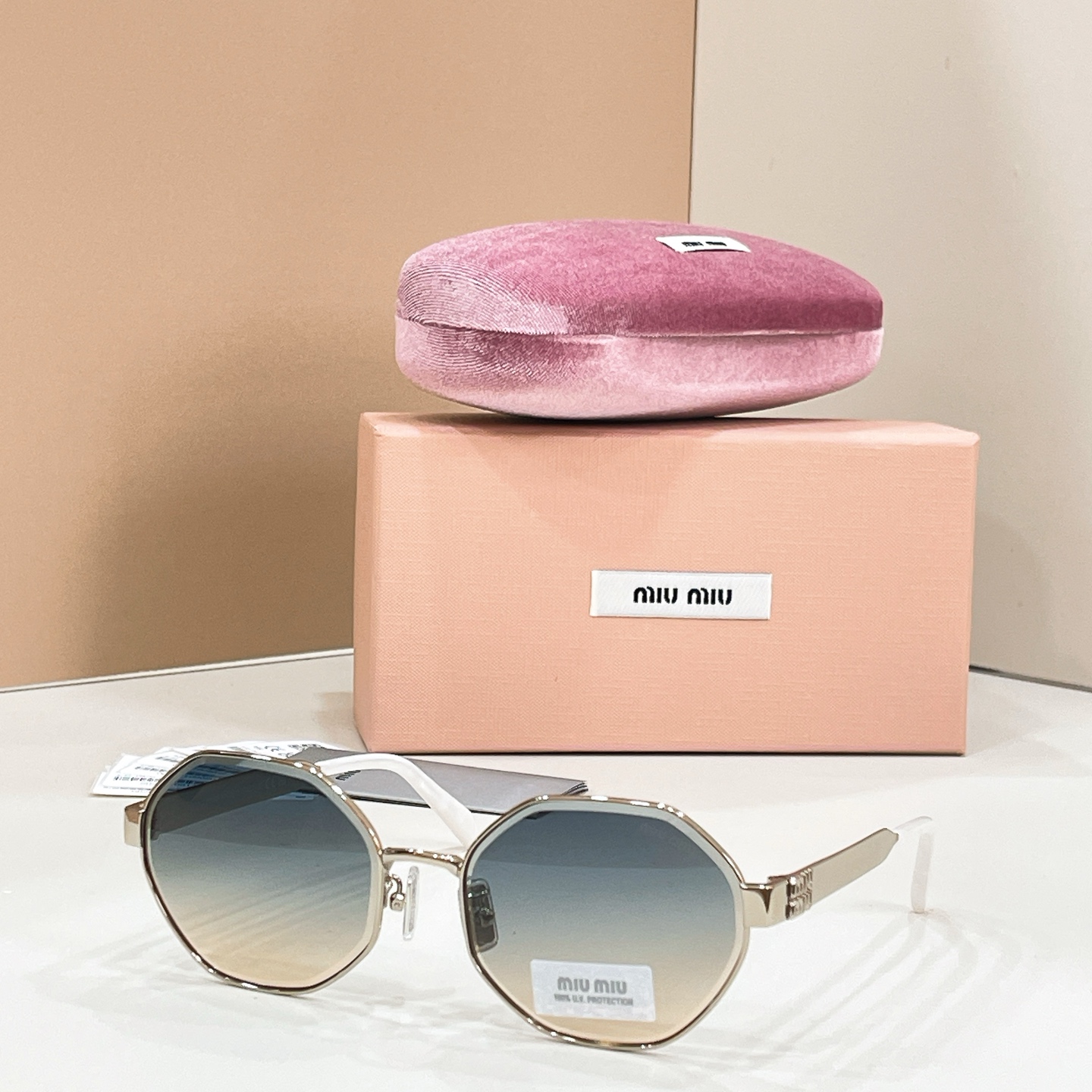 MIU M*🎀🎀🎀MODEL: SMUB57S🎀🎀🎀SIZE：58口19-140🎀🎀🎀