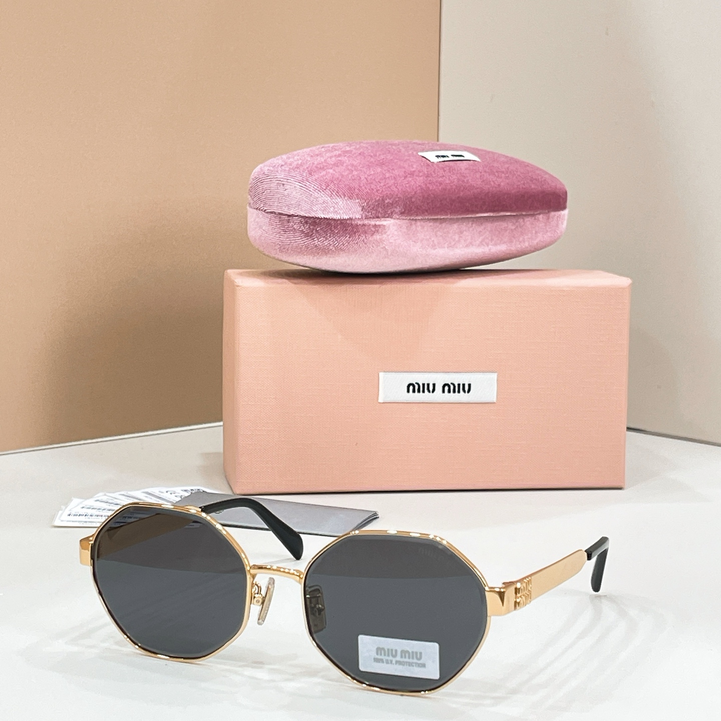 MIU M*🎀🎀🎀MODEL: SMUB57S🎀🎀🎀SIZE：58口19-140🎀🎀🎀