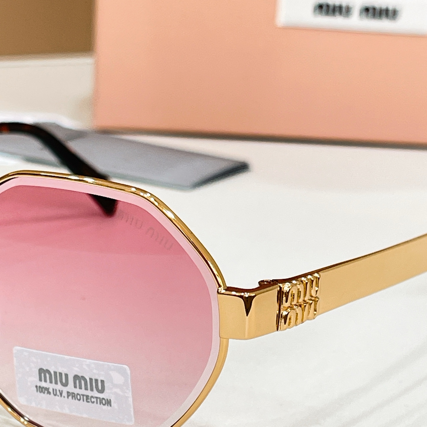 MIU M*🎀🎀🎀MODEL: SMUB57S🎀🎀🎀SIZE：58口19-140🎀🎀🎀