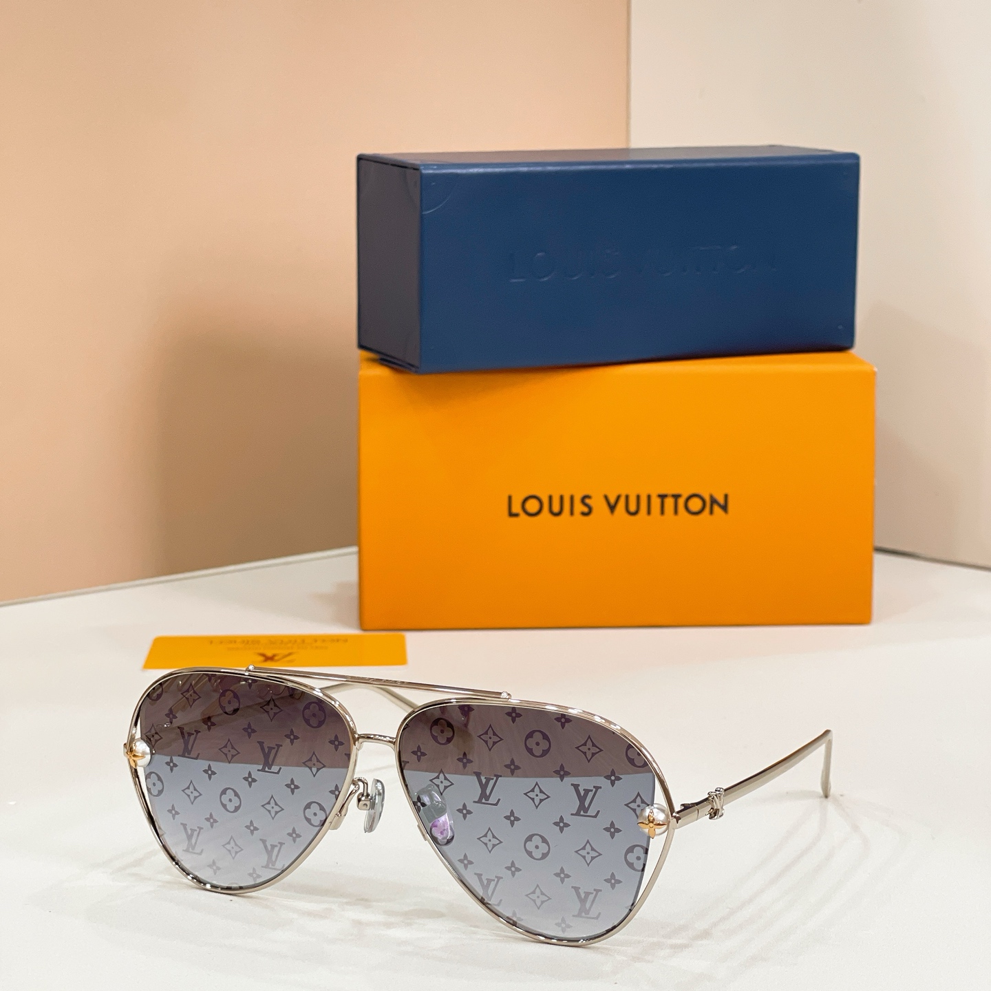 LOUIS VUITTO*✨✨✨MODEL：Z2995U✨✨✨ SIZE：59口11-140✨✨✨