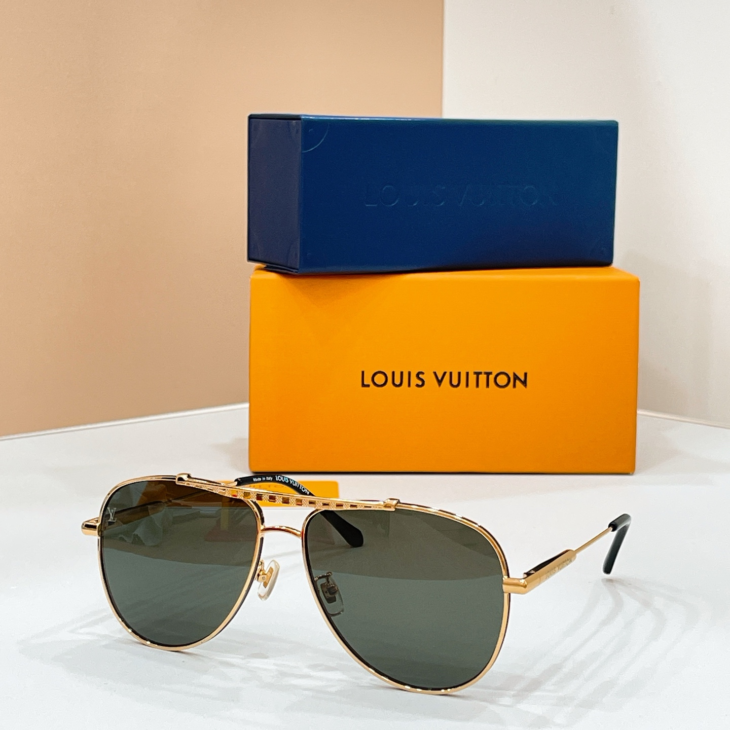 LOUIS VUITTO*✨✨✨MODEL：Z40190W ✨✨✨ SIZE：60口16-145✨✨✨