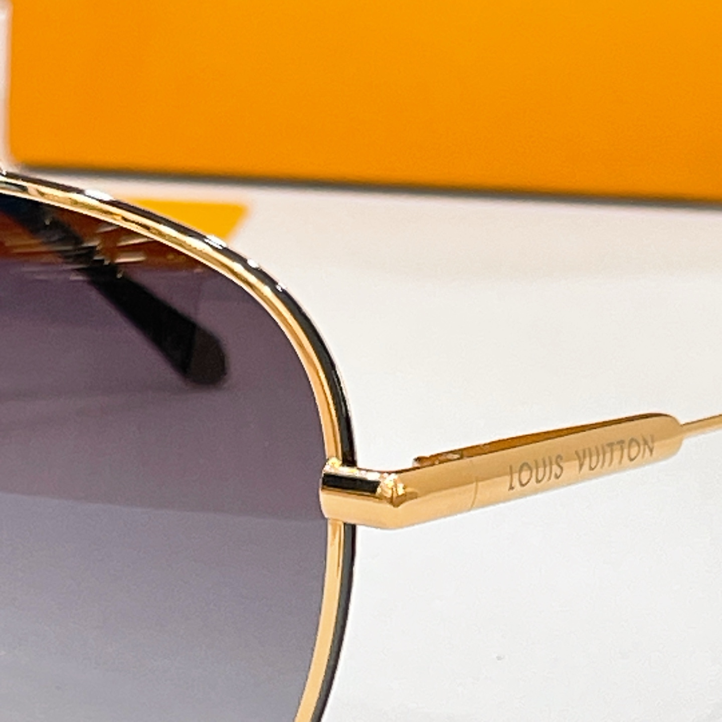 LOUIS VUITTO*✨✨✨MODEL：Z40190W ✨✨✨ SIZE：60口16-145✨✨✨