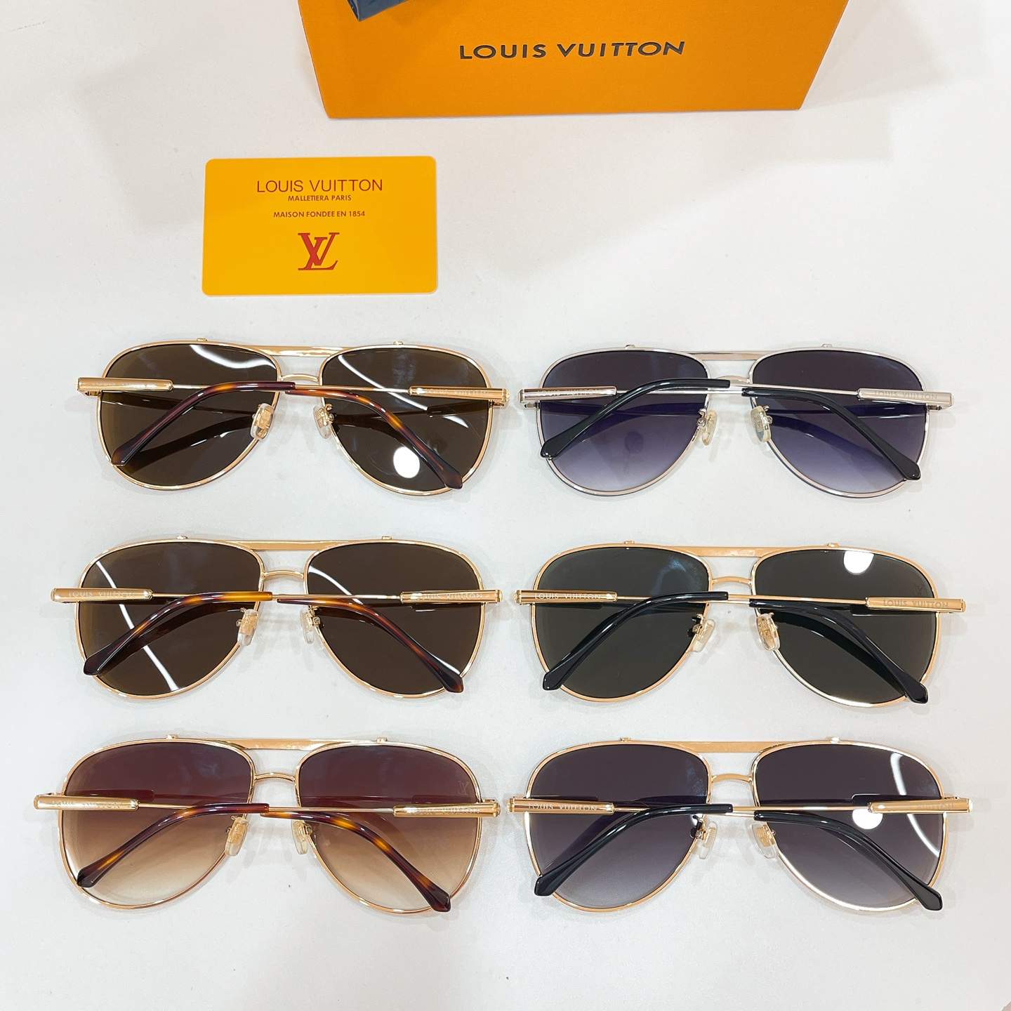 LOUIS VUITTO*✨✨✨MODEL：Z40190W ✨✨✨ SIZE：60口16-145✨✨✨