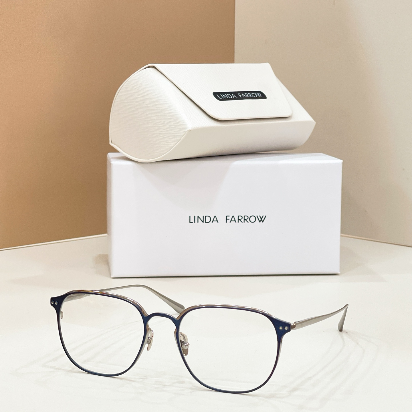 LINDA FARRO*🌟🌟🌟MODEL：LFL/1511🌟🌟🌟SIZE:53口19-145🌟🌟🌟钛～～