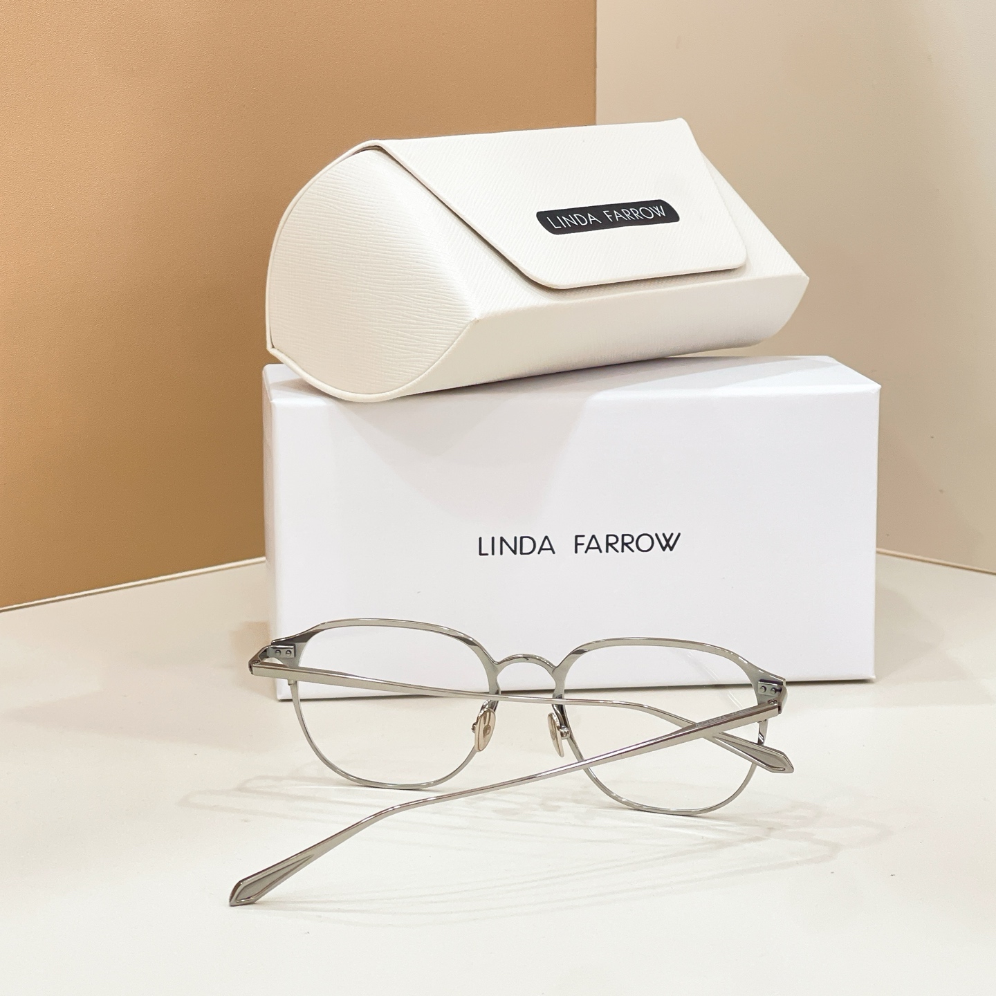 LINDA FARRO*🌟🌟🌟MODEL：LFL/1511🌟🌟🌟SIZE:53口19-145🌟🌟🌟钛～～