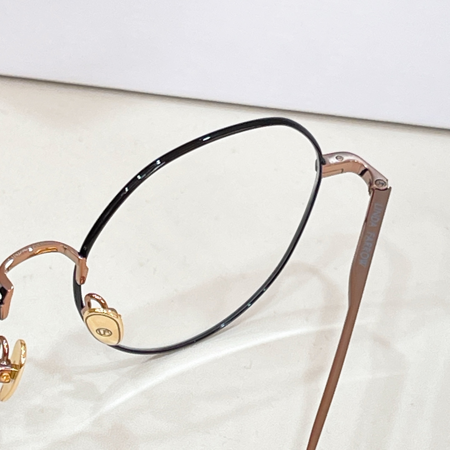 LINDA FARRO*🌟🌟🌟MODEL：LFL/1521🌟🌟🌟SIZE:54口17-145🌟🌟🌟钛～～