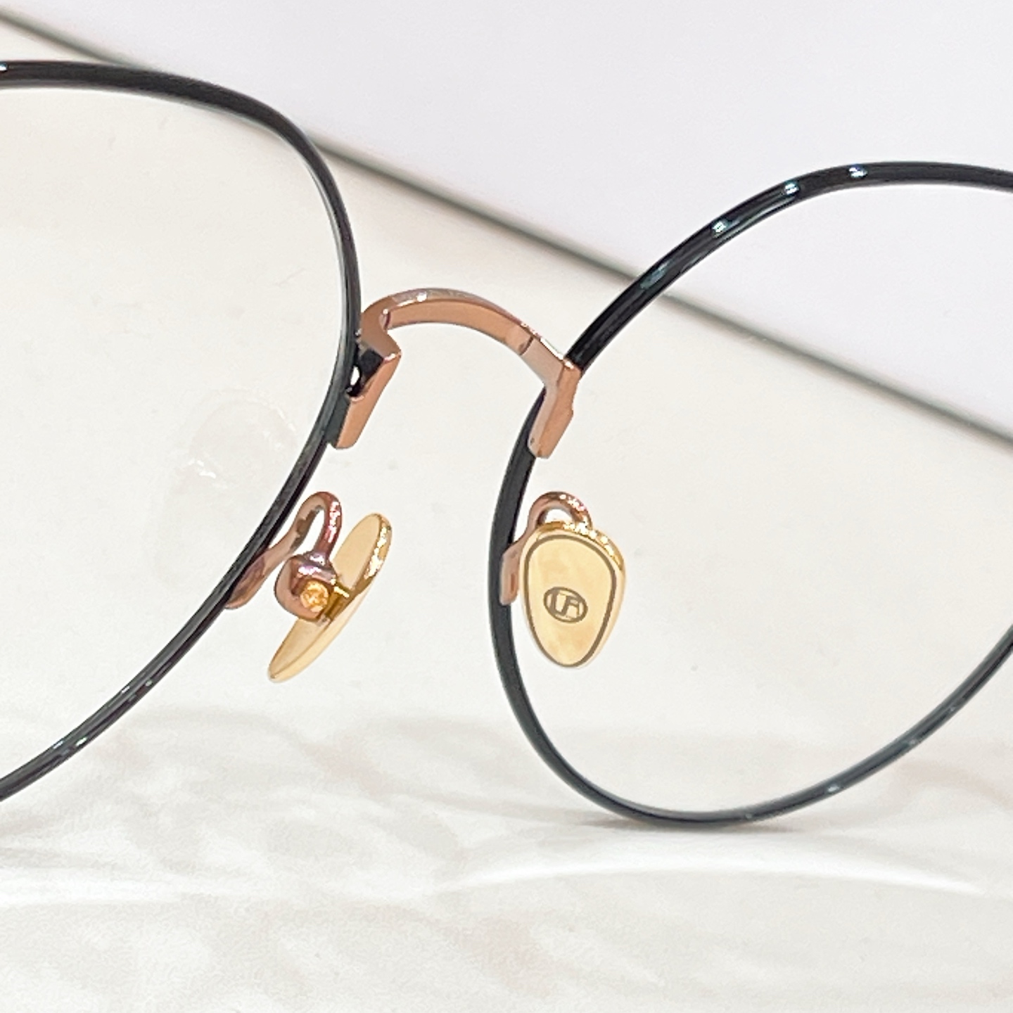 LINDA FARRO*🌟🌟🌟MODEL：LFL/1521🌟🌟🌟SIZE:54口17-145🌟🌟🌟钛～～