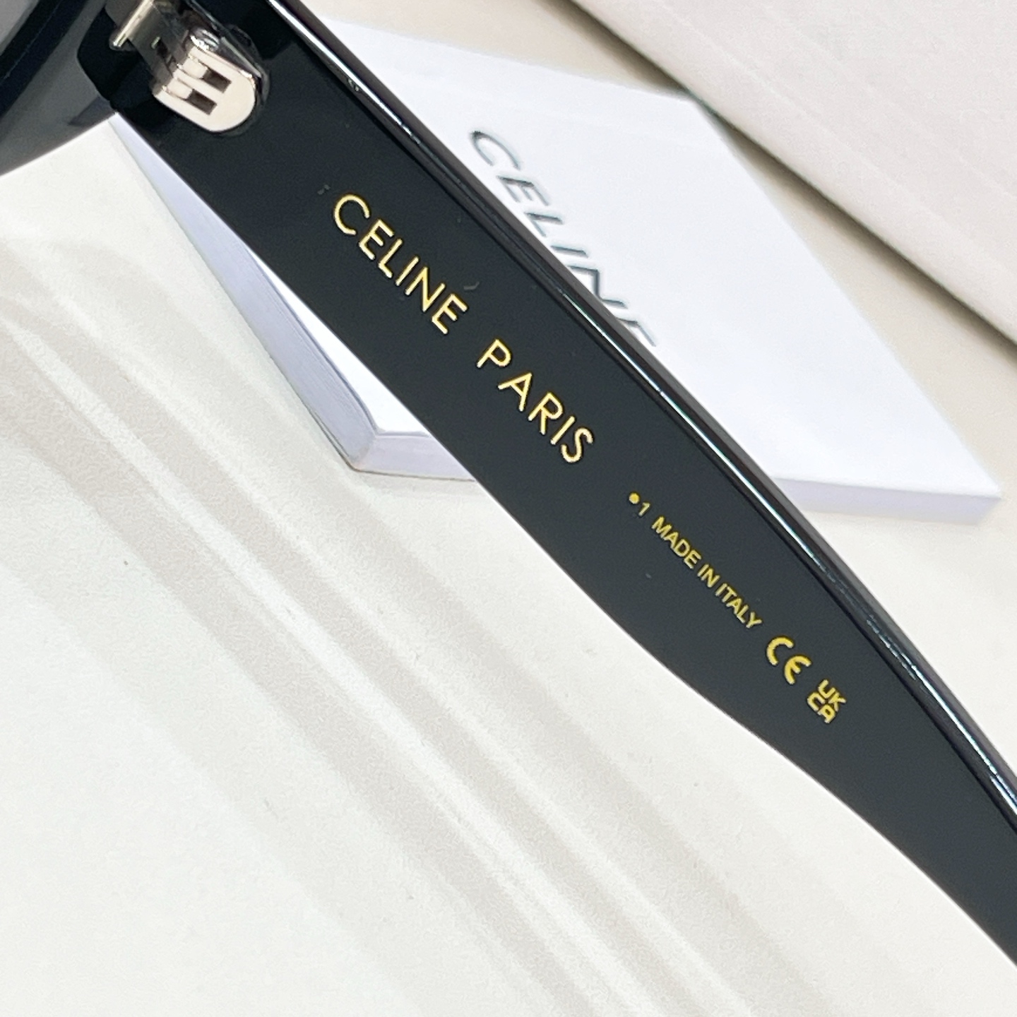 CELIN*🍂🍂🍂MODEL：CL4S335🍂🍂🍂SIZE：55口17-145🍂🍂🍂王安宇同款～～