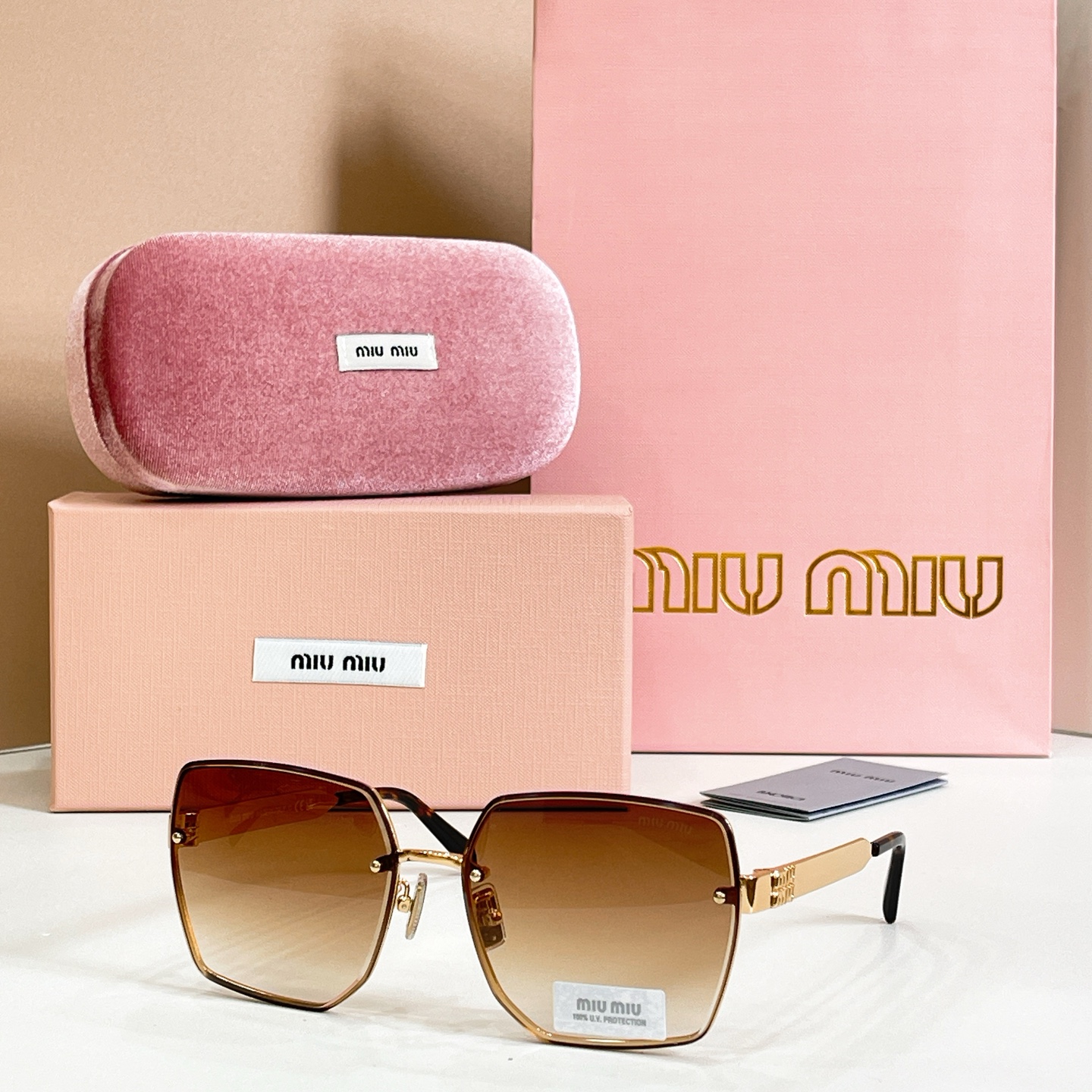 MIU M*🎀🎀🎀MODEL: SMUB56S🎀🎀🎀SIZE：62口16-140🎀🎀🎀