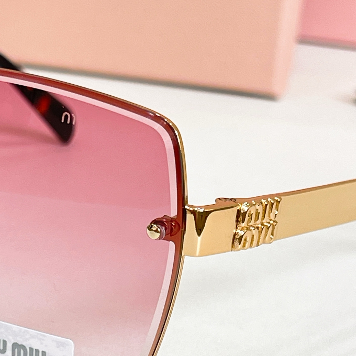 MIU M*🎀🎀🎀MODEL: SMUB56S🎀🎀🎀SIZE：62口16-140🎀🎀🎀