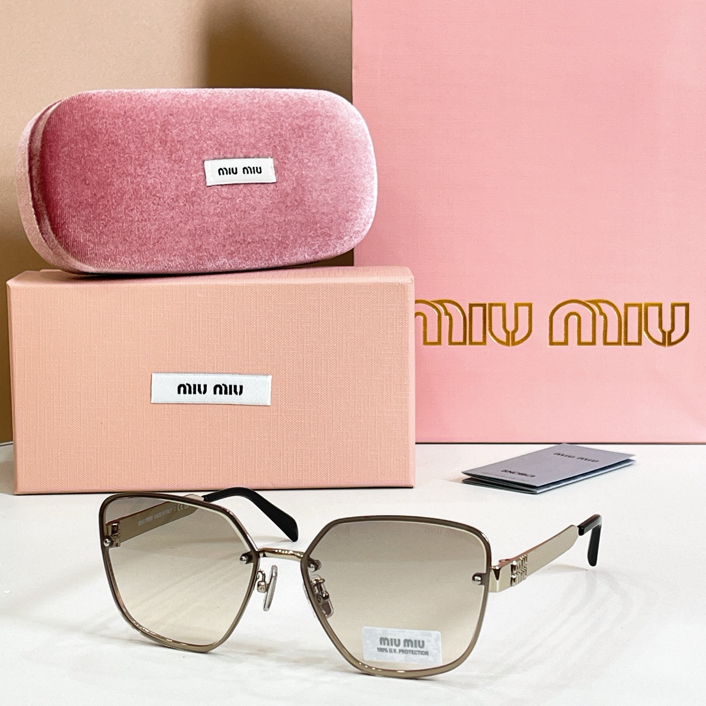 MIU M*🎀🎀🎀MODEL: SMUB55S🎀🎀🎀SIZE：60口16-140🎀🎀🎀