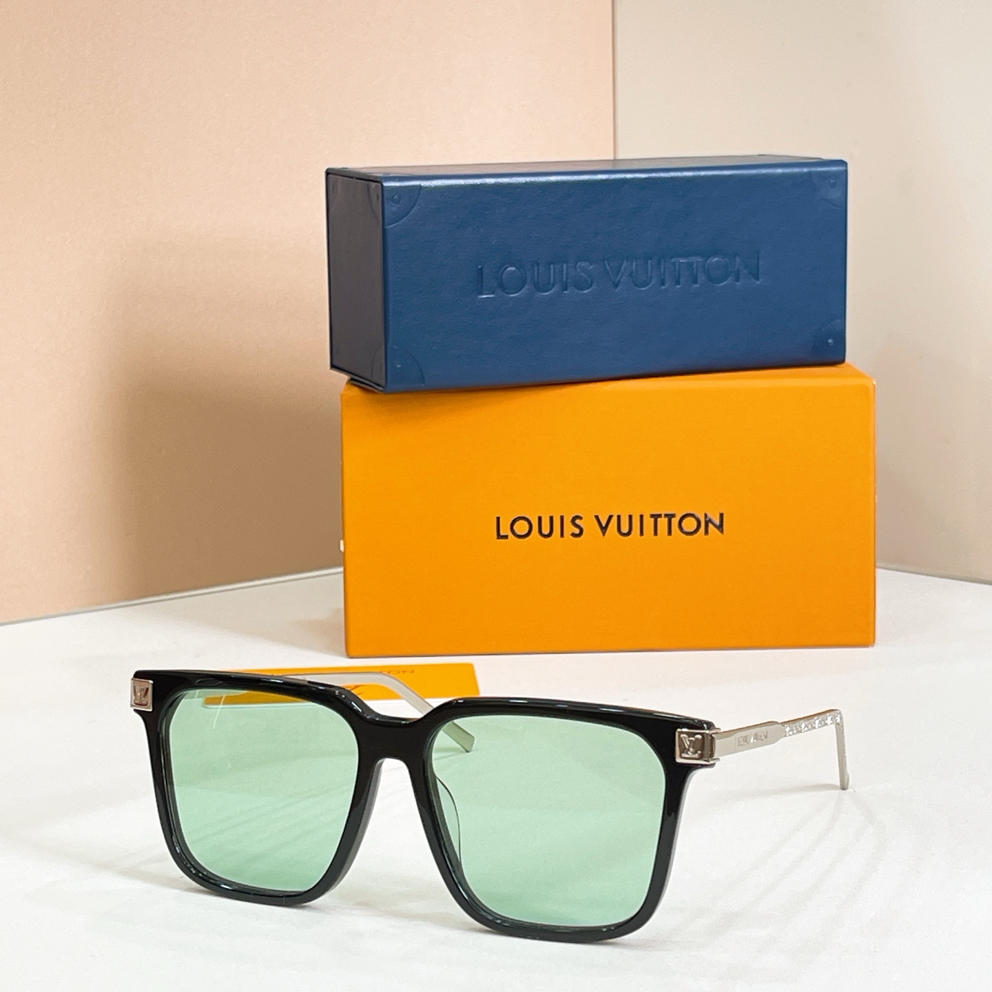 LOUIS VUITTO*✨✨✨MODEL：Z1667E✨✨✨ SIZE：58口16-145✨✨✨
