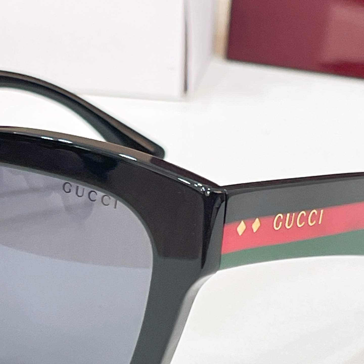 GUCC*🐝🐝🐝MODEL：GG1557S 🐝🐝🐝SIZE：54口22-145🐝🐝