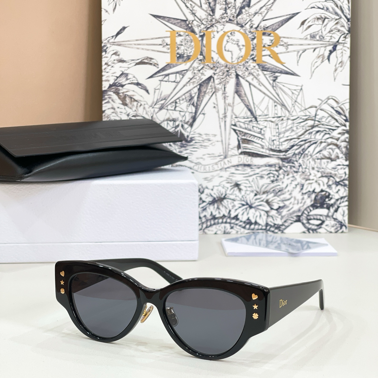 DIO*🌟🌟🌟MODEL：Dior LuckyCharms B1F🌟🌟🌟SIZE：53口17-145🌟🌟