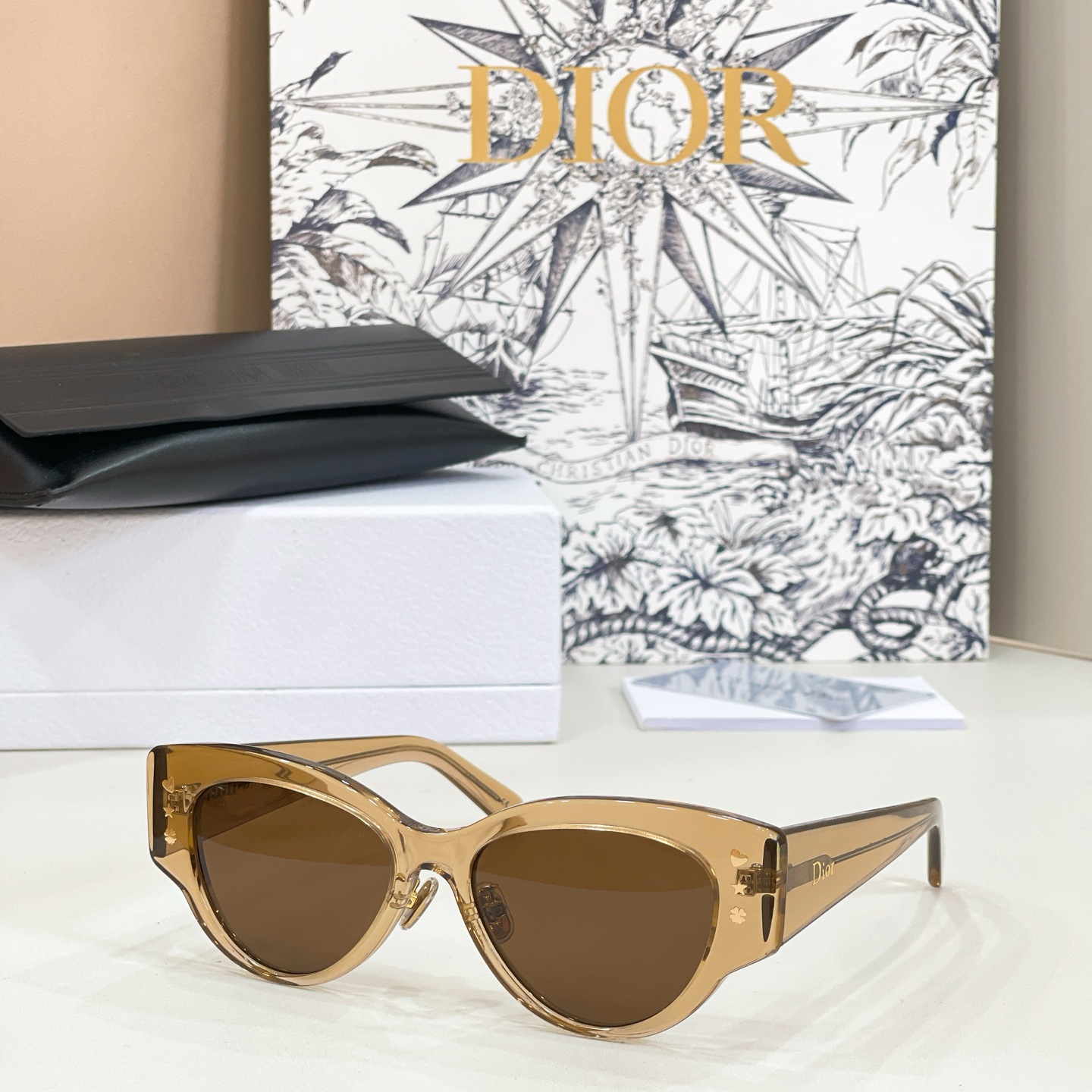 DIO*🌟🌟🌟MODEL：Dior LuckyCharms B1F🌟🌟🌟SIZE：53口17-145🌟🌟