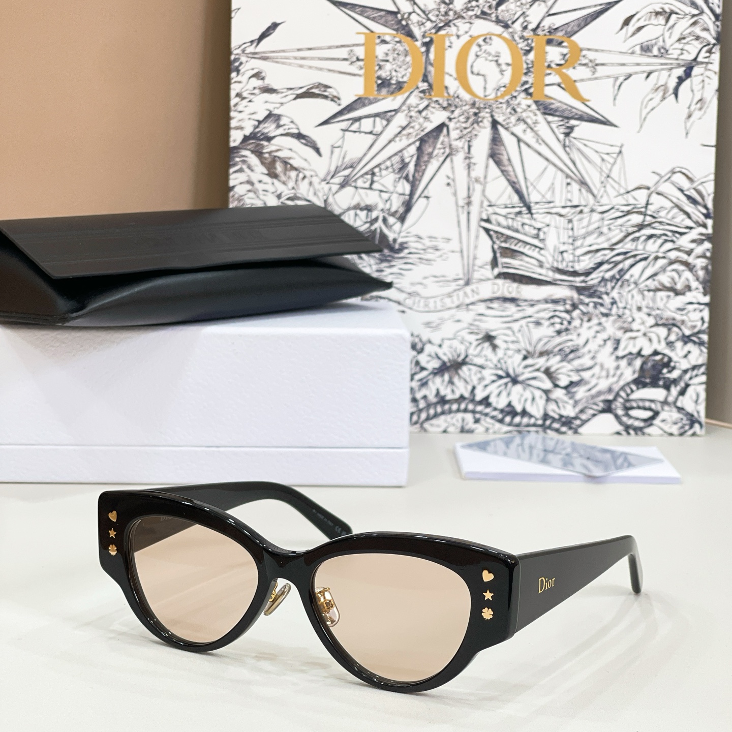 DIO*🌟🌟🌟MODEL：Dior LuckyCharms B1F🌟🌟🌟SIZE：53口17-145🌟🌟