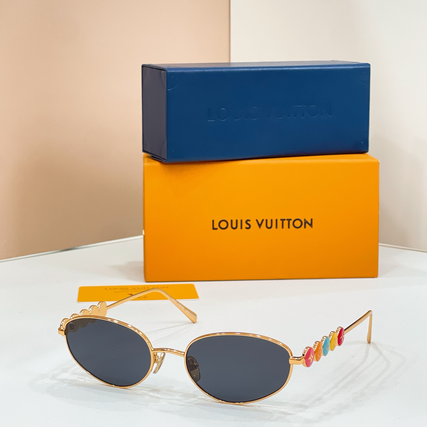 LOUIS VUITTO*✨✨✨MODEL：Z3179U✨✨✨ SIZE：55口20-140✨✨✨