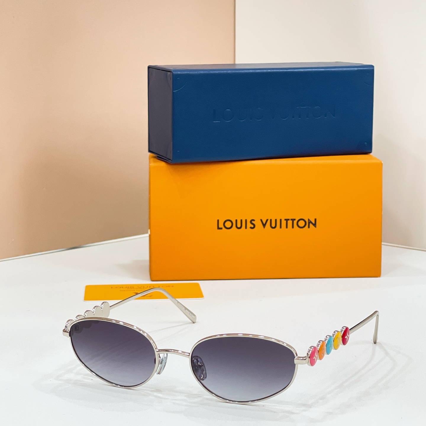 LOUIS VUITTO*✨✨✨MODEL：Z3179U✨✨✨ SIZE：55口20-140✨✨✨