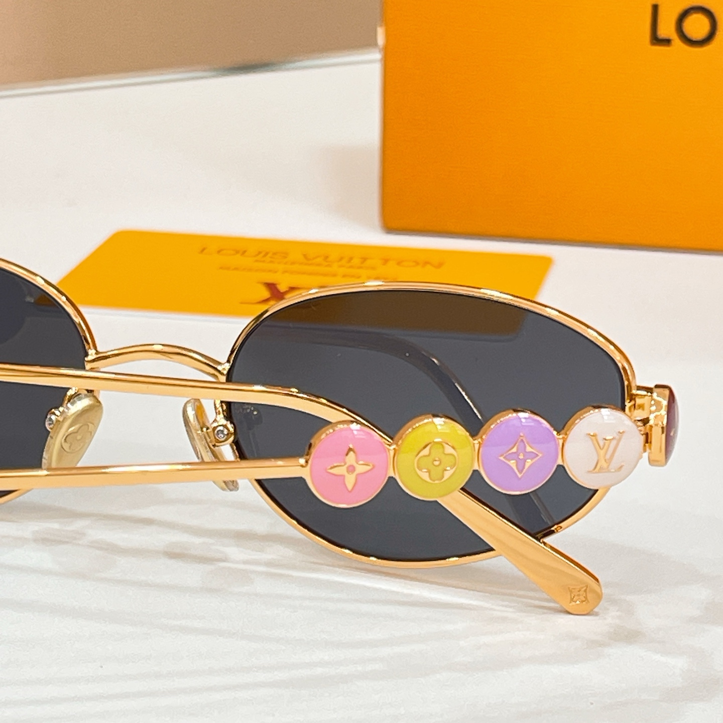 LOUIS VUITTO*✨✨✨MODEL：Z3179U✨✨✨ SIZE：55口20-140✨✨✨